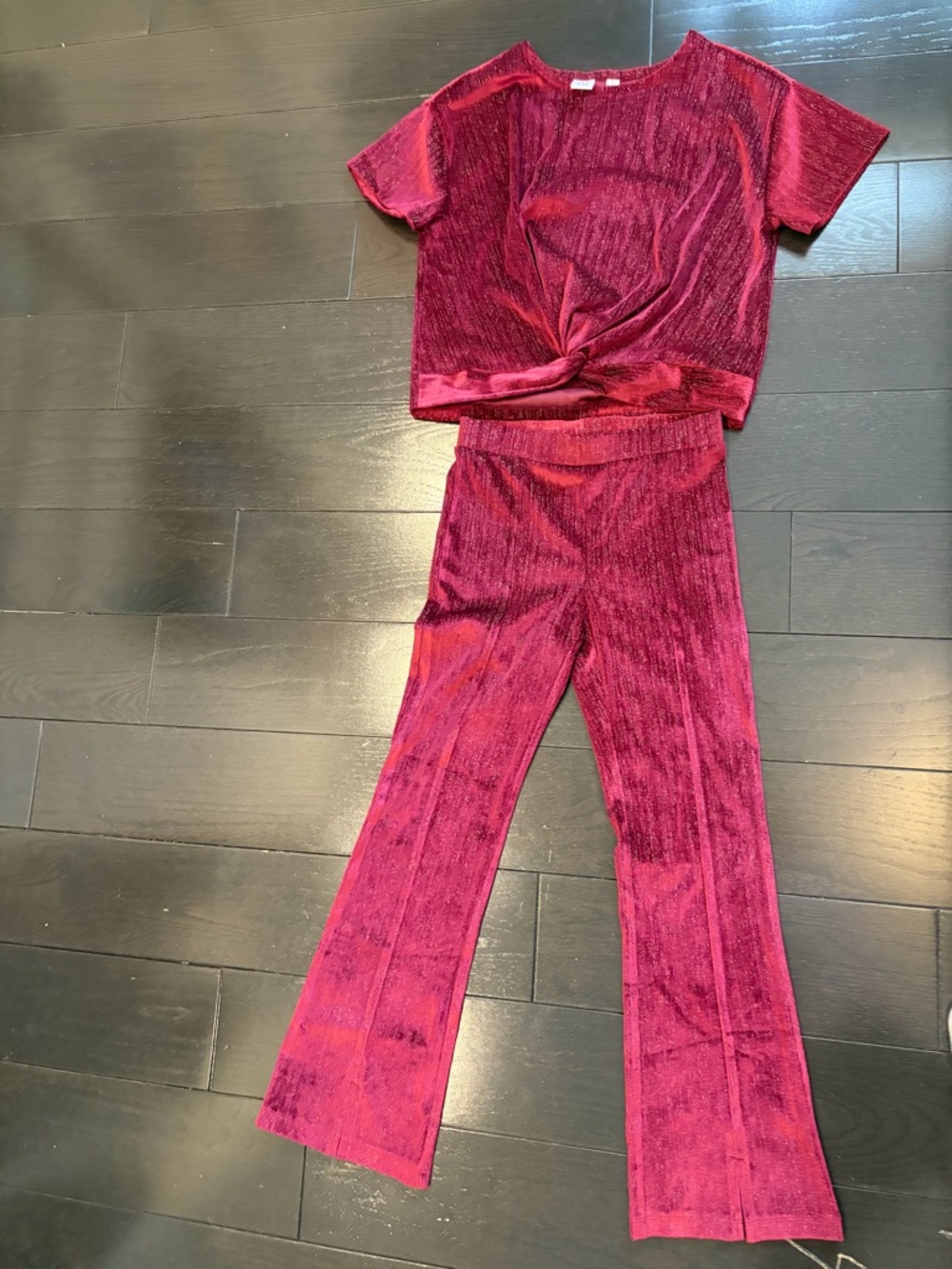 GAP Kids size 8 Crushed Velvet shimmery Top and bottom set in Wine Red